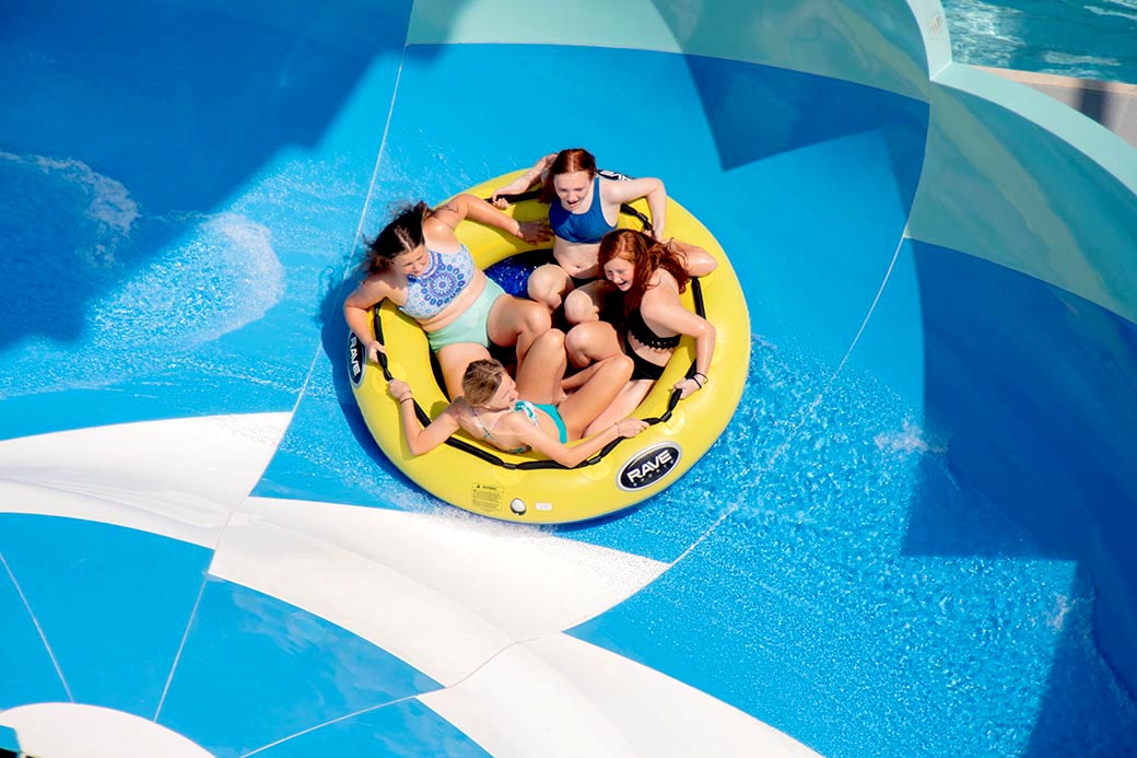 Tailspin, Whirlin' Waters Adventure Waterpark, North Charleston, USA