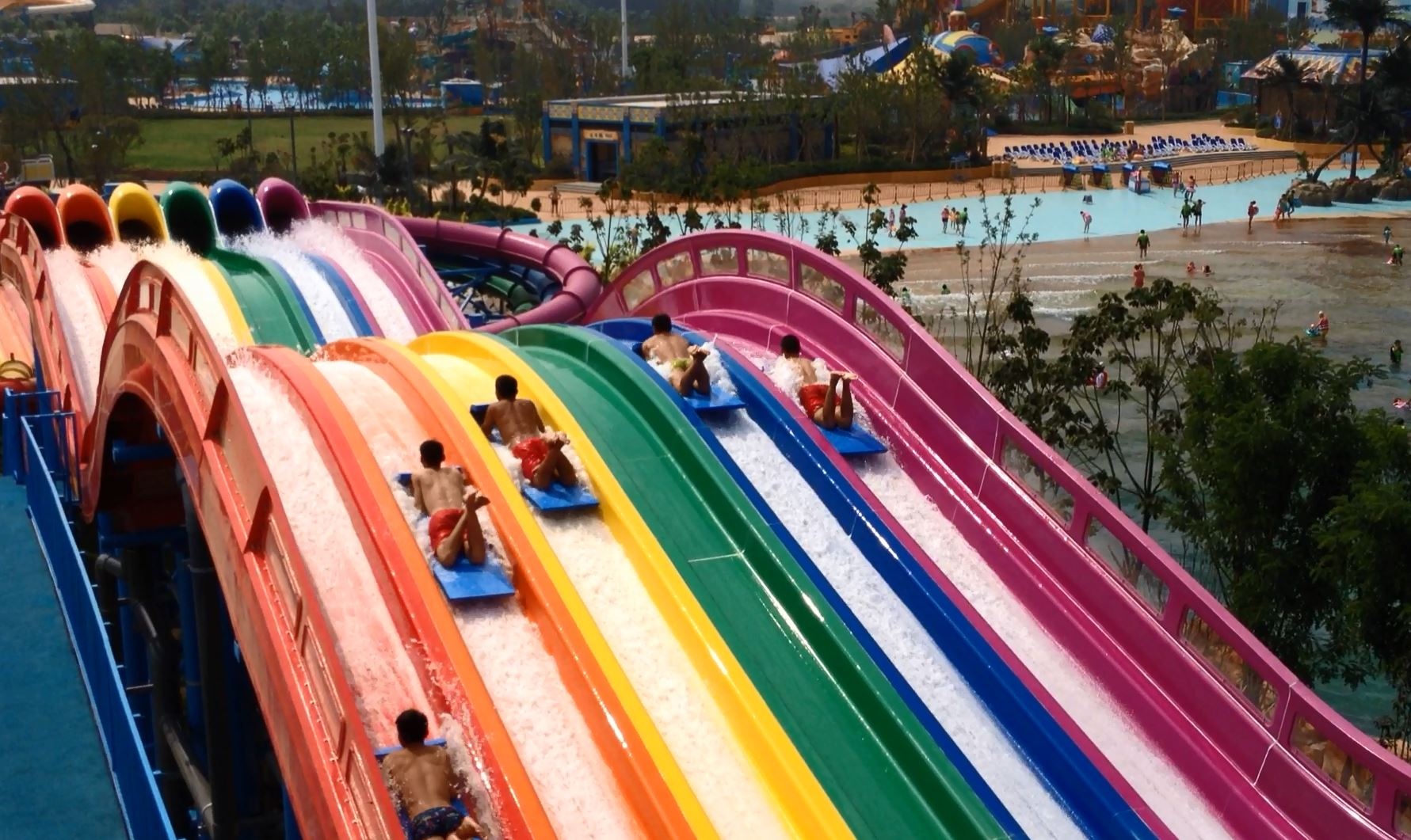 Aqua Theme Park! Water Slide Bump Race 3D - Amusement Park